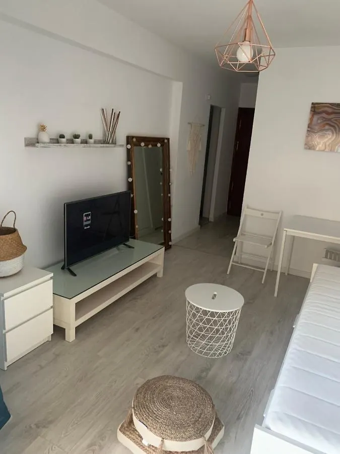 Acogedor Estudio En Primera Linea De Playa Benalmadena 0*,  Spain