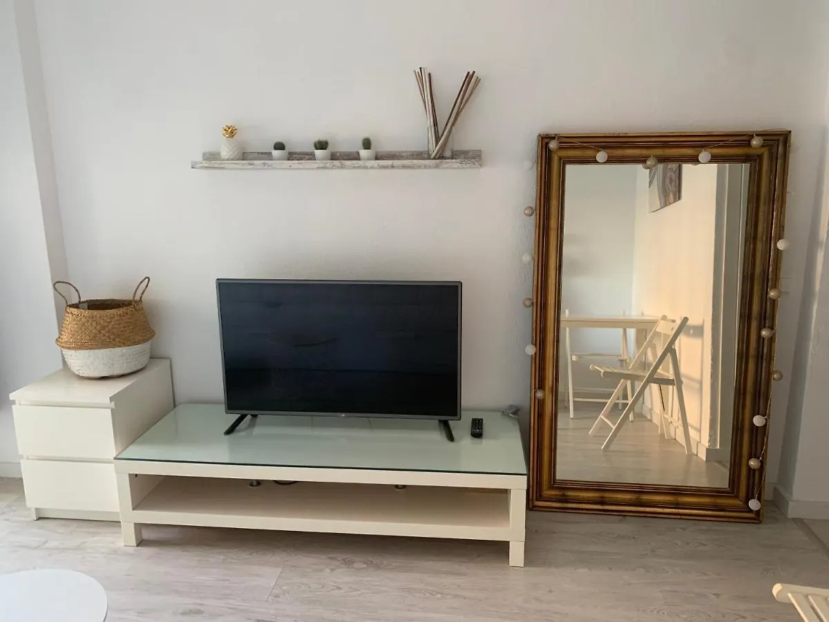 Apartment Acogedor Estudio En Primera Linea De Playa Benalmadena
